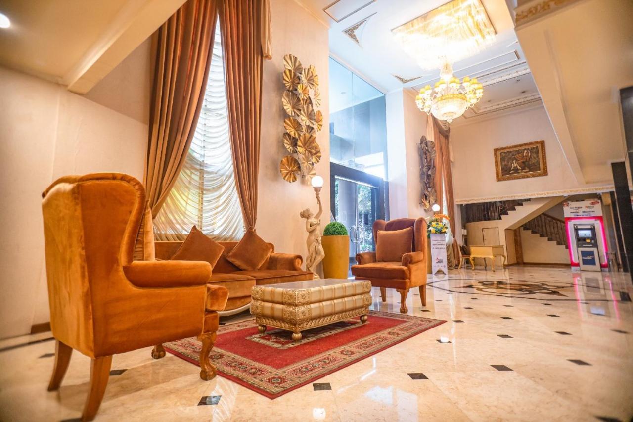 Olympic Hotel Jakarta Kültér fotó