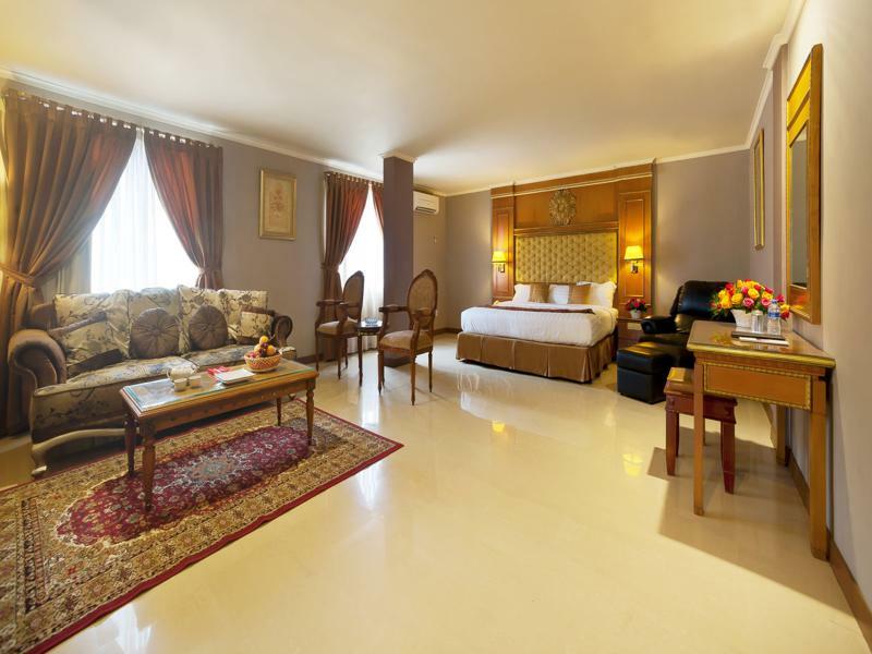 Olympic Hotel Jakarta Kültér fotó